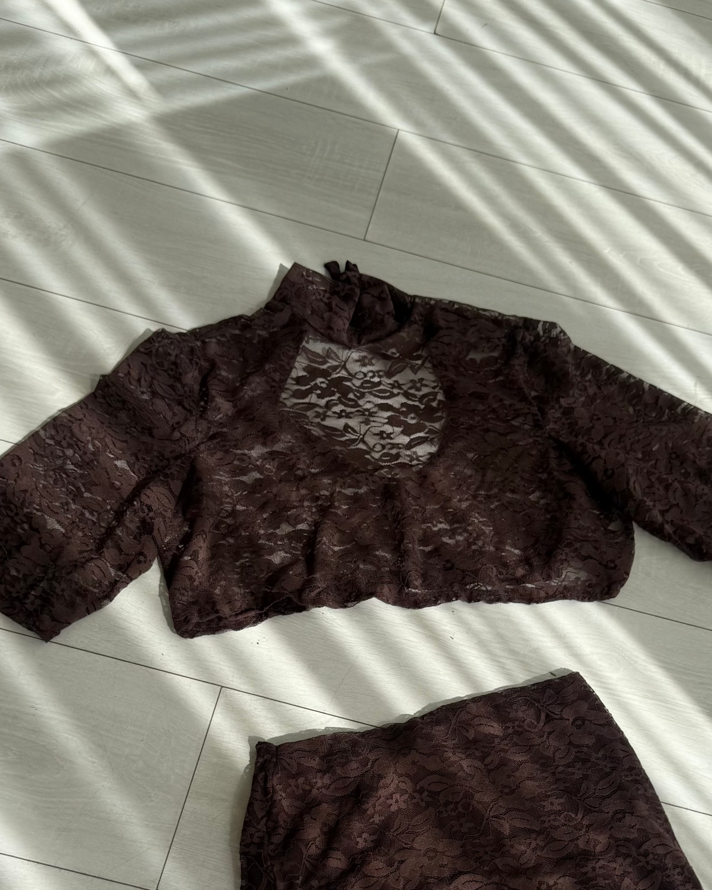 Bombshell lace top - Mocha
